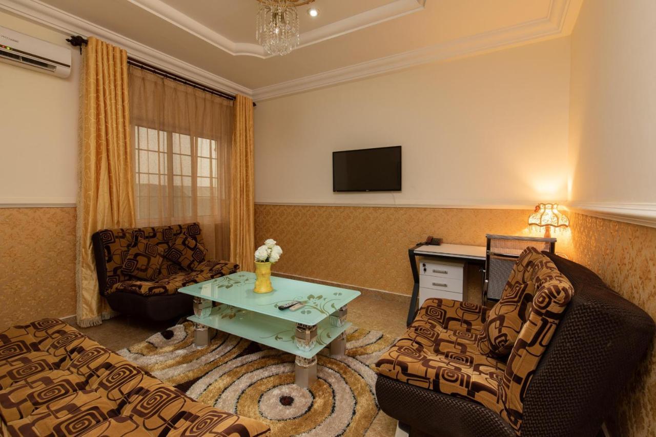 Ag Hotel And Suites Ogbodjo Zewnętrze zdjęcie