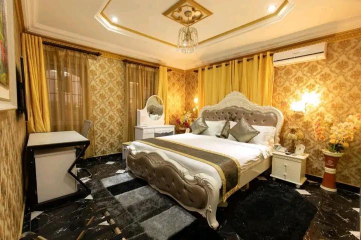 Ag Hotel And Suites Ogbodjo Zewnętrze zdjęcie