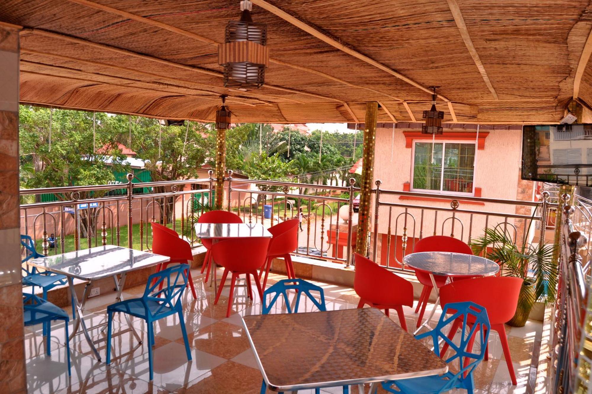 Ag Hotel And Suites Ogbodjo Zewnętrze zdjęcie