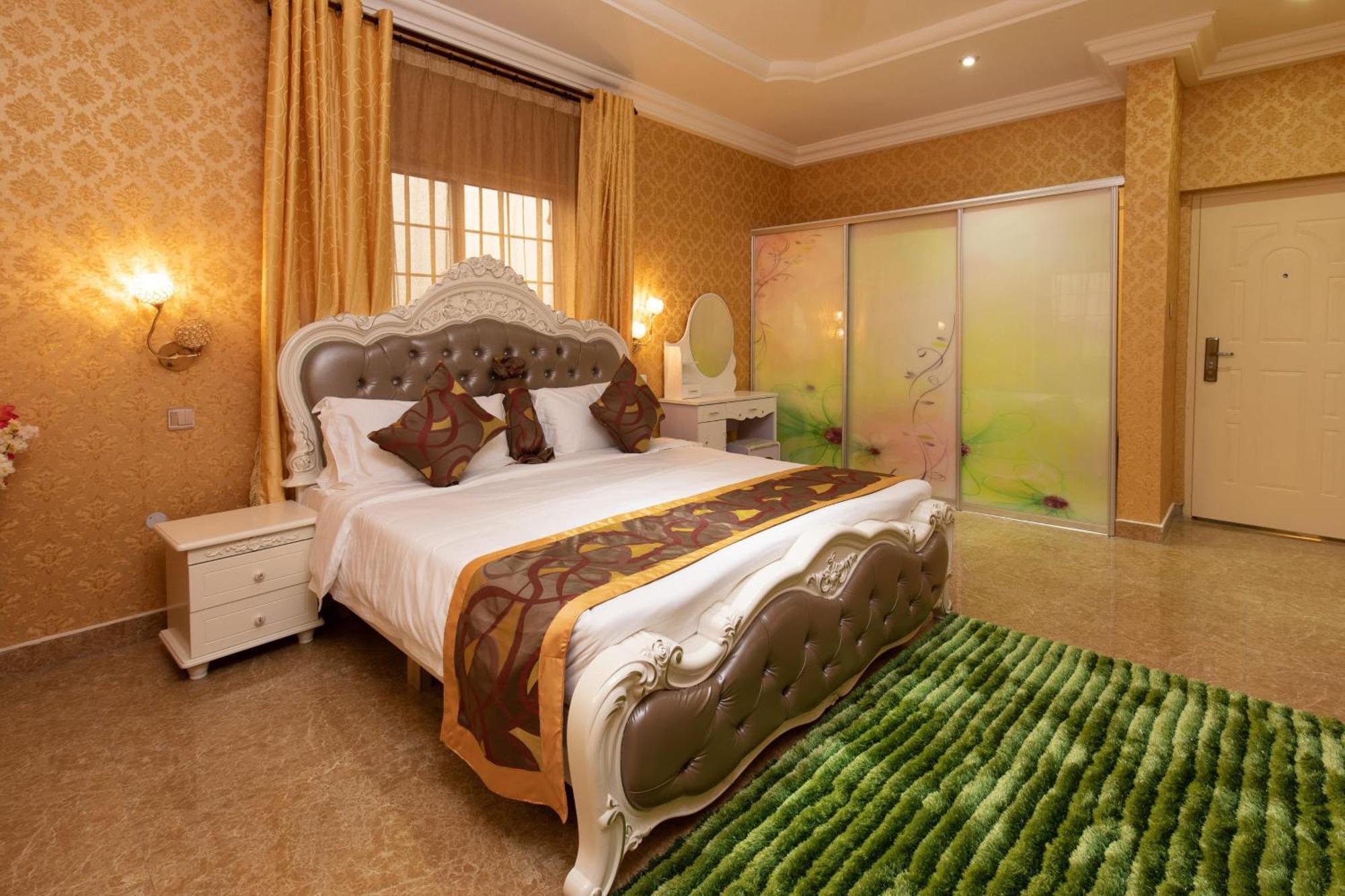 Ag Hotel And Suites Ogbodjo Zewnętrze zdjęcie