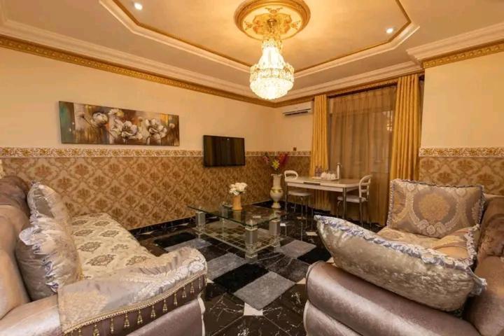 Ag Hotel And Suites Ogbodjo Zewnętrze zdjęcie